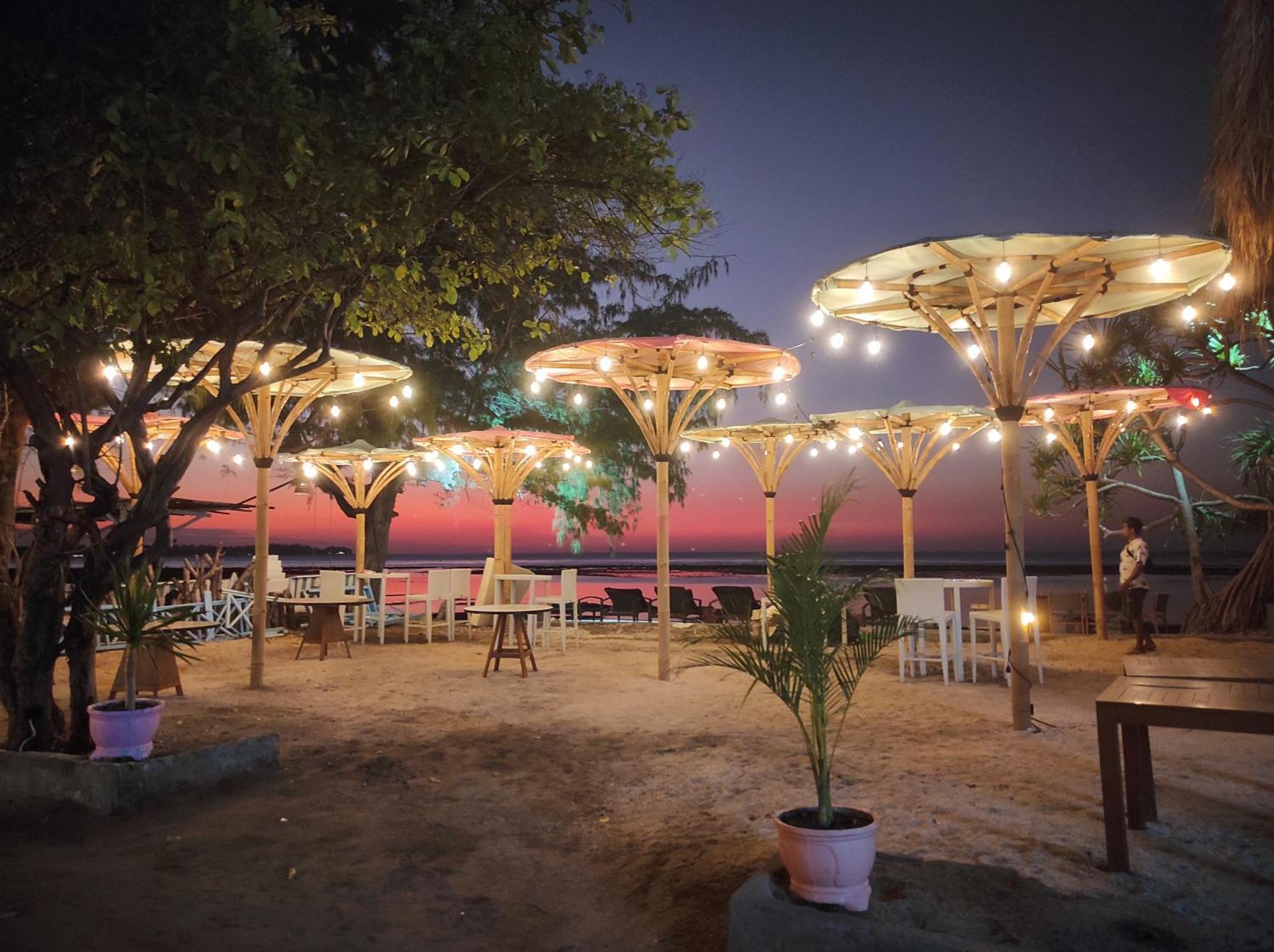 Playa Bonita Hotel & Beach Club Gili Air Exterior foto