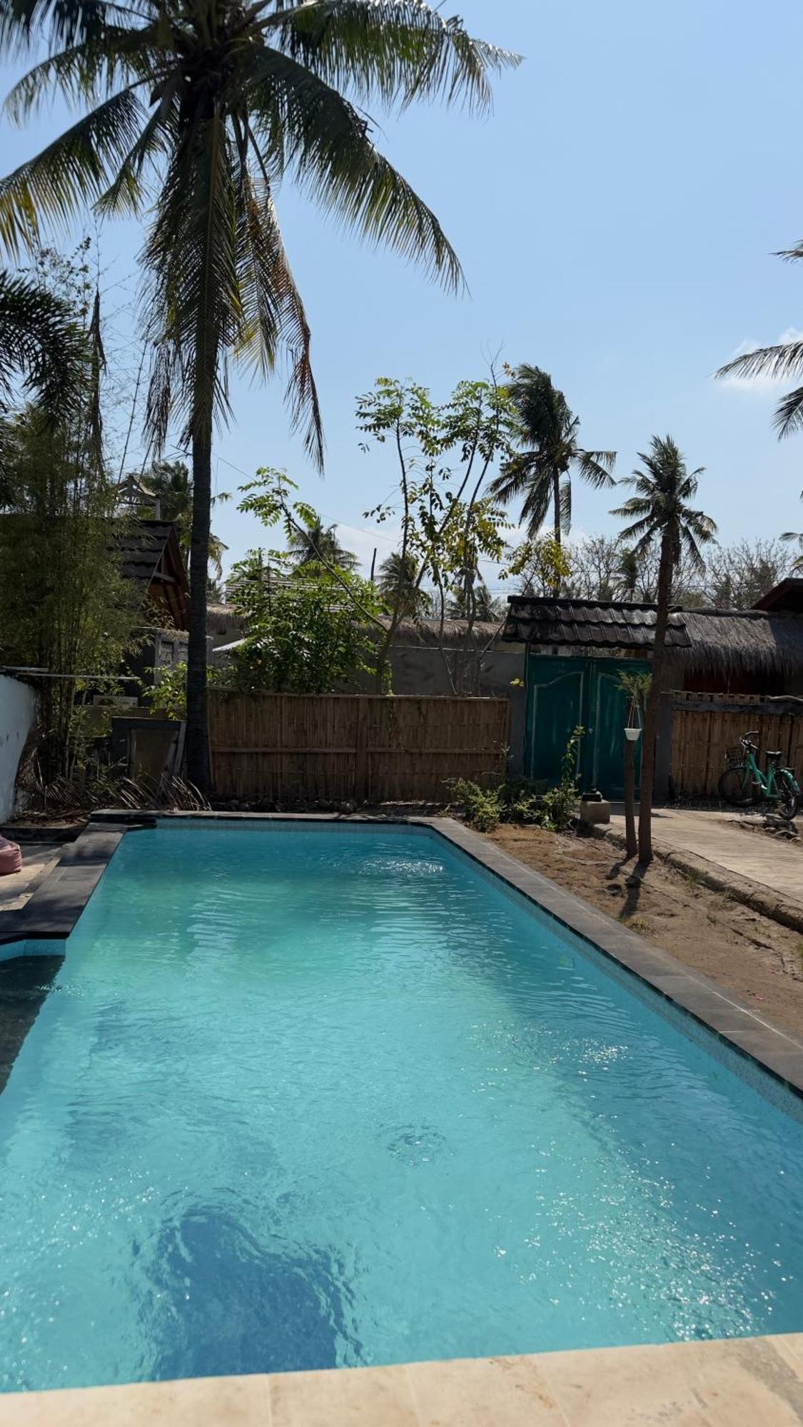Playa Bonita Hotel & Beach Club Gili Air Exterior foto